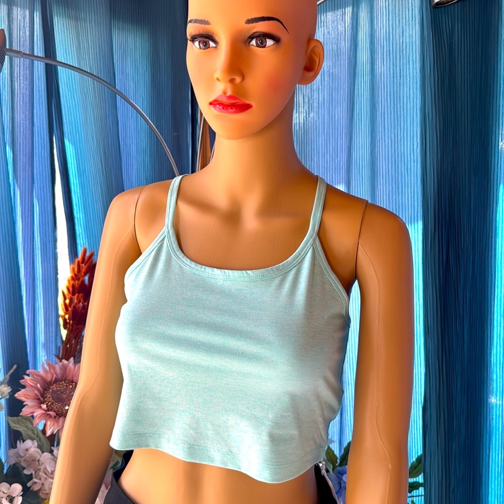 New Soft sport bra Vineyard vines brand. Soft cotton!